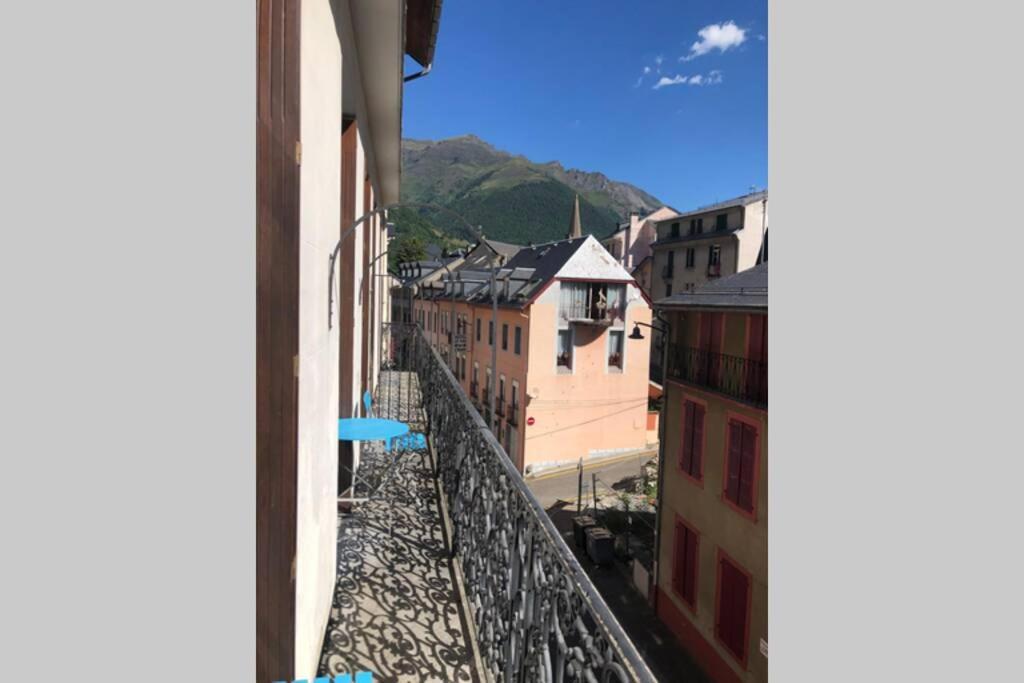 Appartement T2 Classe Tout Confort, Cauterets Centre, Equipe Pour Bebe, Et Wifi Gratuite Bagian luar foto